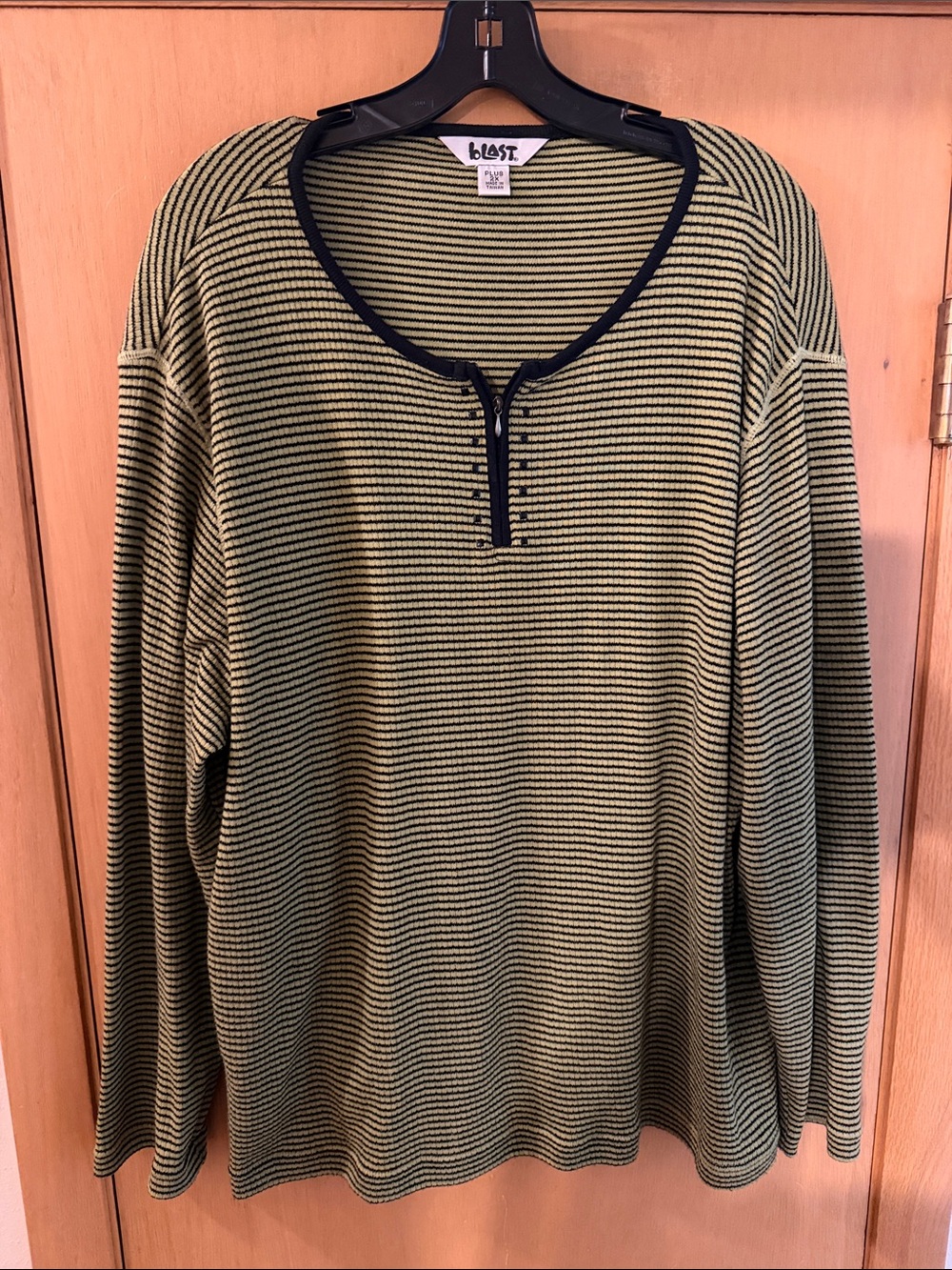 Blast Women’s Y2K Vintage Striped Henley Pullover Top Green Black Plus Size 2X